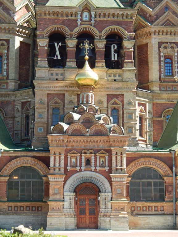 Собор Петра и Павла в Новом Петергофе, Петергоф (Санкт-Петербург, Петродворцовый район, г. Санкт-Петербург). архитектурные детали