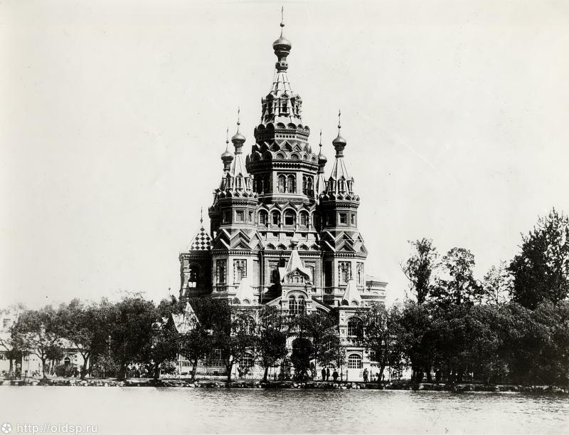 Собор Петра и Павла в Новом Петергофе, Петергоф (Санкт-Петербург, Петродворцовый район, г. Санкт-Петербург). архивная фотография, Фото с сайта pastvu.ru Фото 1905-1917 гг