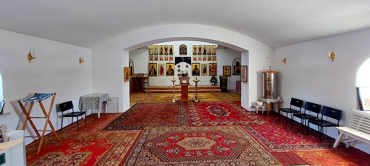 интерьер и убранство. Церковь Троицы Живоначальной на Петергофском городском (Бабигонском) кладбище, Петергоф (Санкт-Петербург, Петродворцовый район, г. Санкт-Петербург)