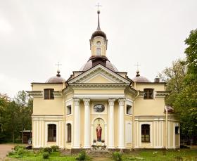 Санкт-Петербург. Церковь Петра и Павла в усадьбе Знаменка