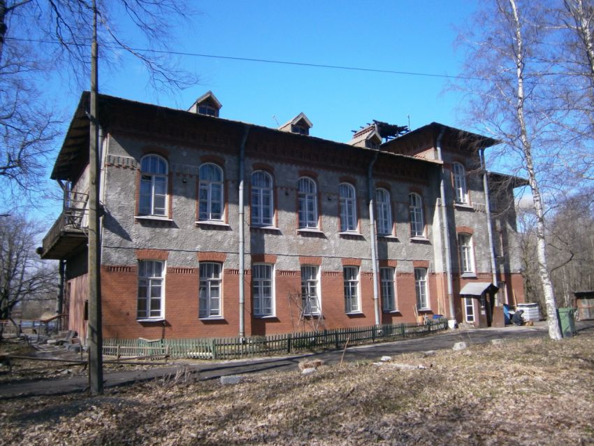 Троицкая Сергиева Приморская пустынь, Стрельна (Санкт-Петербург, Петродворцовый район, г. Санкт-Петербург). дополнительная информация, Больница. Вид с юга