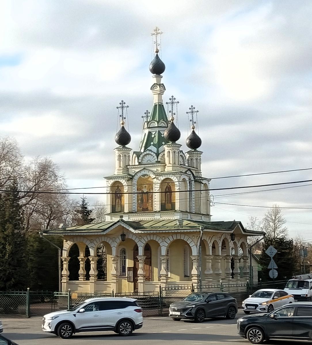 фасады. Церковь иконы Божией Матери "Всех скорбящих Радость" в Сергиеве, Красносельский район (Санкт-Петербург, г. Санкт-Петербург)