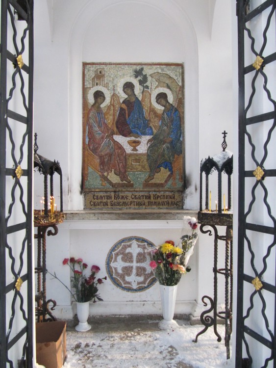 Часовня в память церкви Троицы Живоначальной на Смоленском православном кладбище, Василеостровский район (Санкт-Петербург, г. Санкт-Петербург). интерьер и убранство
