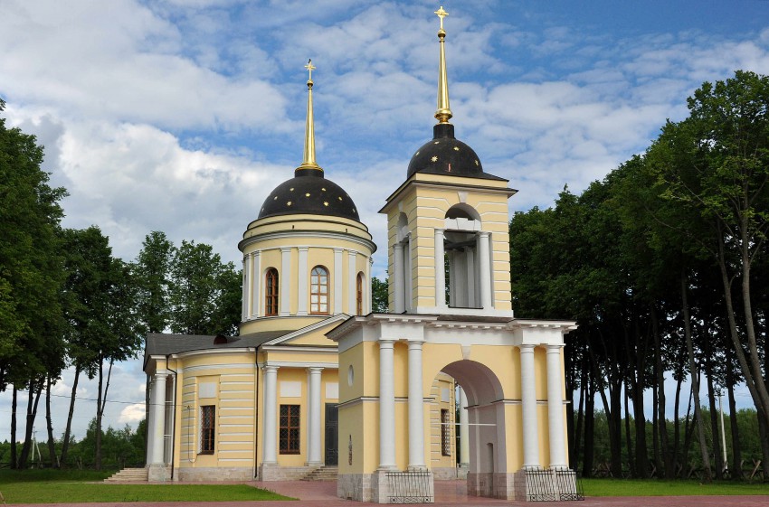 Талеж. Церковь Рождества Пресвятой Богородицы. фасады