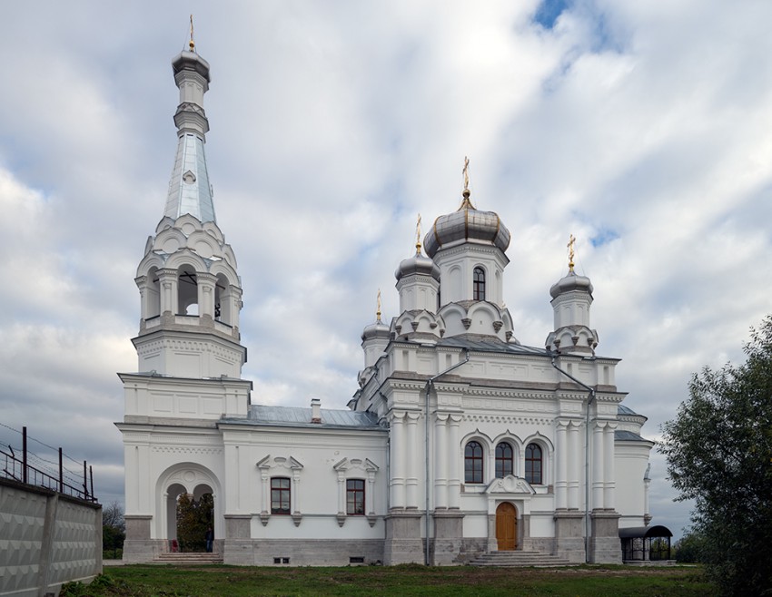 Низино. Церковь Александры Римской на Бабигонских высотах. фасады, Южный фасад.