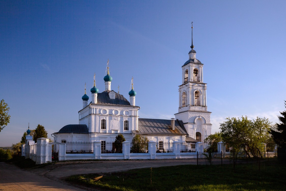 Городище. Церковь Рождества Пресвятой Богородицы. фасады