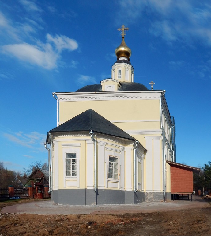 Веськово. Церковь Георгия Победоносца. фасады