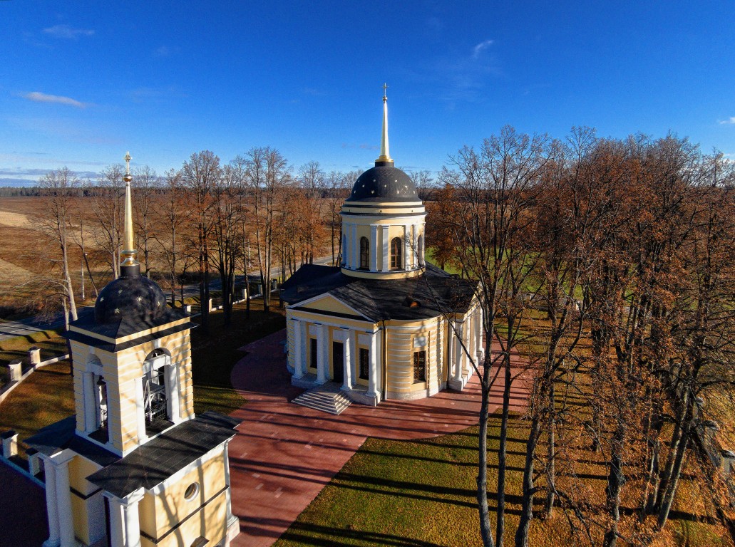 Талеж. Церковь Рождества Пресвятой Богородицы. фасады