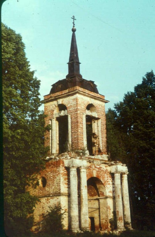 Талеж. Церковь Рождества Пресвятой Богородицы. фасады, фото 1987