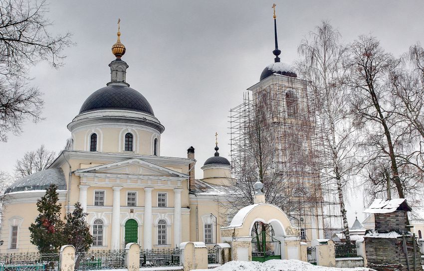 Воскресенское. Церковь Покрова Пресвятой Богородицы. документальные фотографии