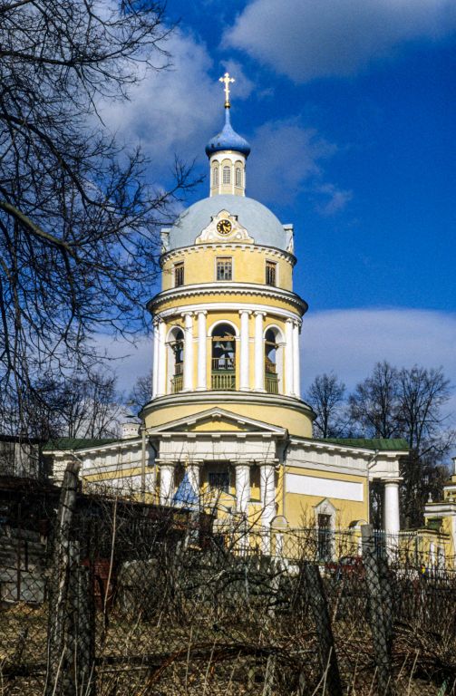 Церковь Николая Чудотворца, Гребнево (Щёлковский городской округ и г. Фрязино, Московская область). фасады