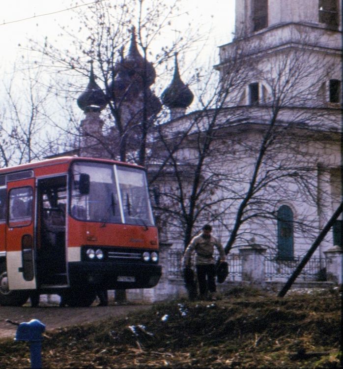 Чехов. Церковь Зачатия Анны в Лопасне-Зачатьевском. документальные фотографии