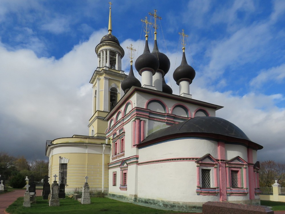 Церковь Зачатия Анны в Лопасне-Зачатьевском, Чехов (Чеховский городской округ, Московская область). фасады