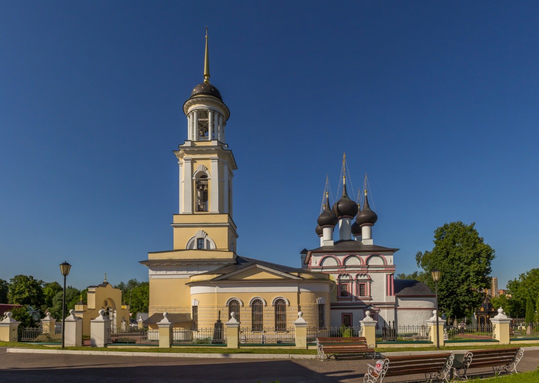 Чехов. Церковь Зачатия Анны в Лопасне-Зачатьевском. фасады, Панорама с юга
