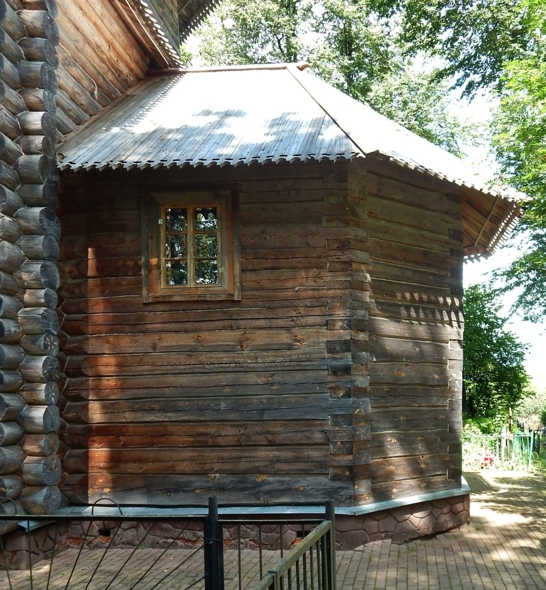 Церковь Рождества Христова, Мелихово (Чеховский городской округ, Московская область). архитектурные детали