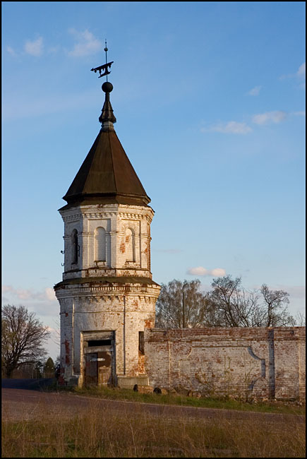 Николо-Берлюковская пустынь, Авдотьино (Богородский городской округ, Московская область). дополнительная информация, Башня в северо-западном углу ограды