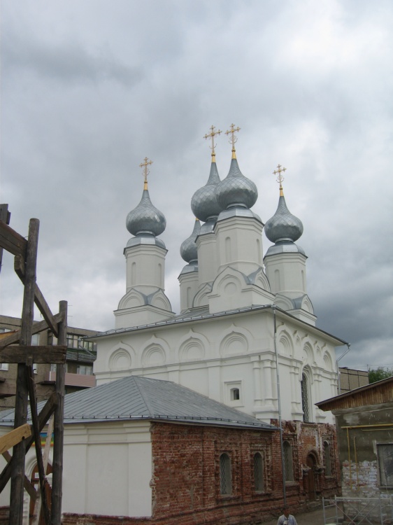 Юрьев-Польский. Церковь Рождества Христова. фасады