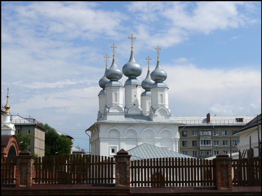 Юрьев-Польский. Церковь Рождества Христова. фасады