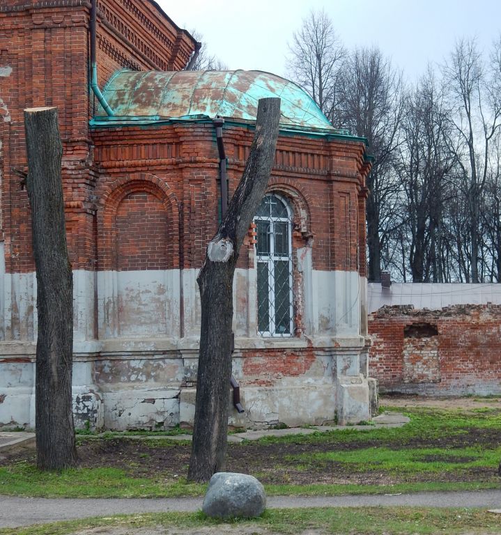 Переславль-Залесский. Церковь Сергия Радонежского. архитектурные детали