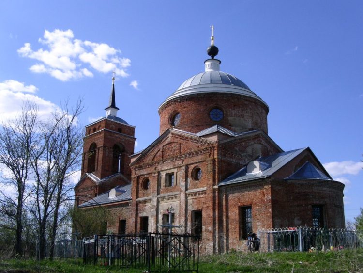 Николо-Ленивец. Церковь Троицы Живоначальной. фасады, вид с юго-востока