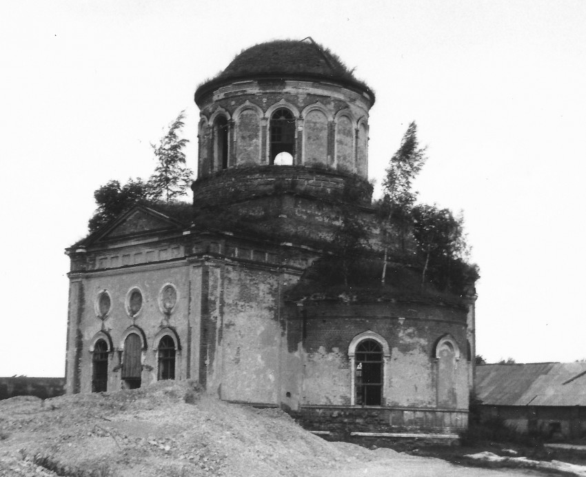 Карамышево. Церковь Рождества Христова. фасады