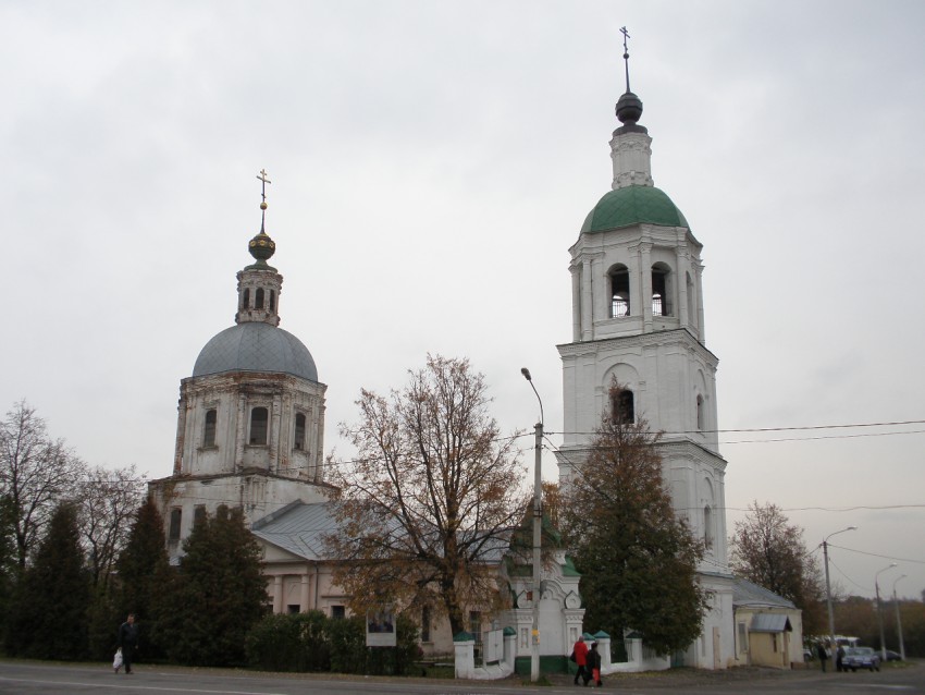 Зарайск. Церковь Троицы Живоначальной. фасады, Вид с севера