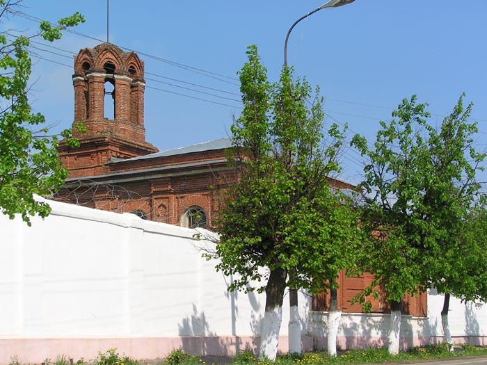Зарайск. Церковь Николая Чудотворца (тюремная). общий вид в ландшафте