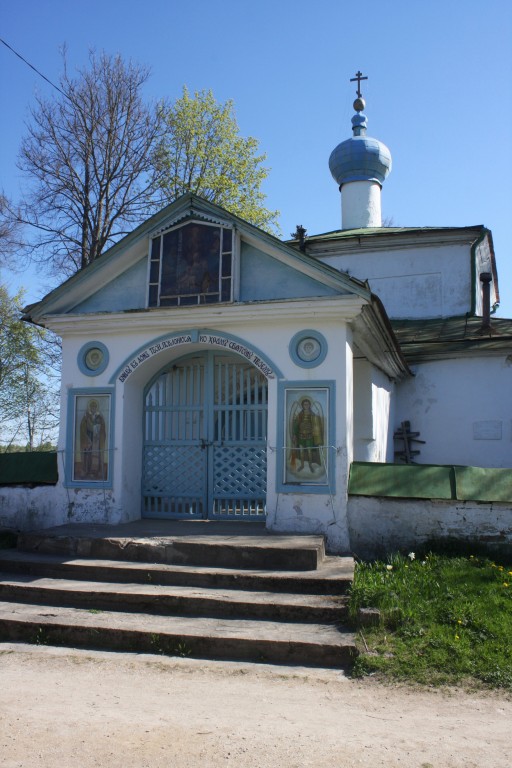 Церковь Рождества Пресвятой Богородицы, Изборск (Печорский район, Псковская область). фасады