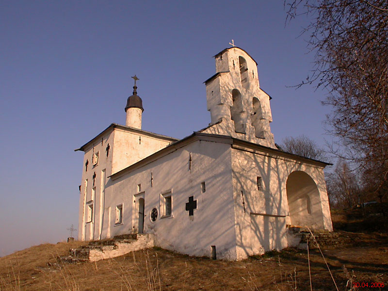 Изборск. Церковь Николая Чудотворца на Труворовом городище. фасады