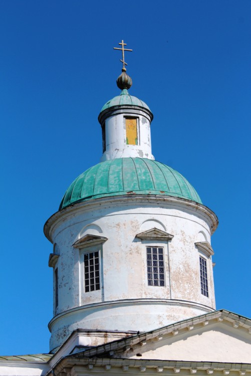 Кондрово. Церковь Троицы Живоначальной. архитектурные детали, Барабан и купол