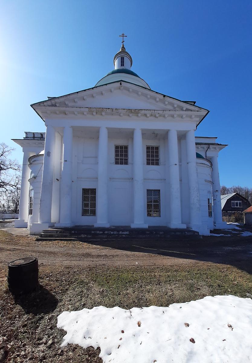 фасады. Церковь Троицы Живоначальной, Кондрово (Дзержинский район, Калужская область)