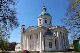Кондрово. Церковь Троицы Живоначальной