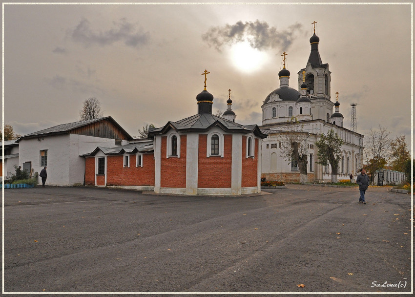 Ям. Церковь Флора и Лавра. художественные фотографии