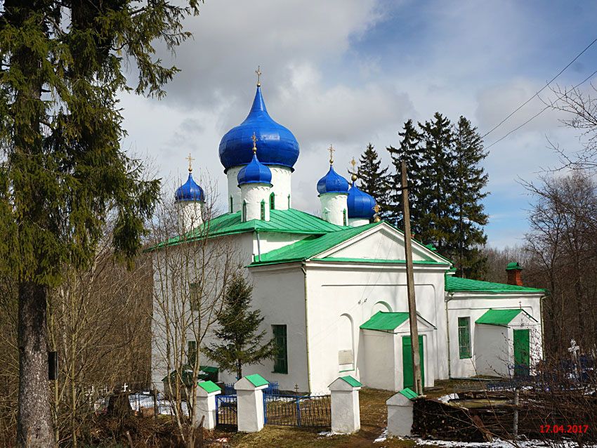 Мальской Рождественский монастырь. Собор Рождества Христова, Малы (Печорский район, Псковская область). фасады
