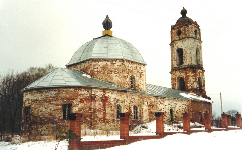 Шуколово. Церковь Успения Пресвятой Богородицы. фасады