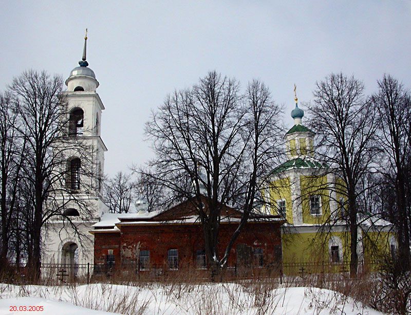 Церковь Петра и Павла, Лужки (Истринский городской округ и ЗАТО Восход, Московская область). фасады