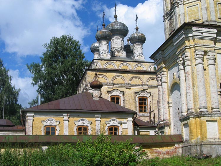 Церковь Успения Пресвятой Богородицы, Николо-Рожок (Осташковский городской округ, Тверская область). архитектурные детали