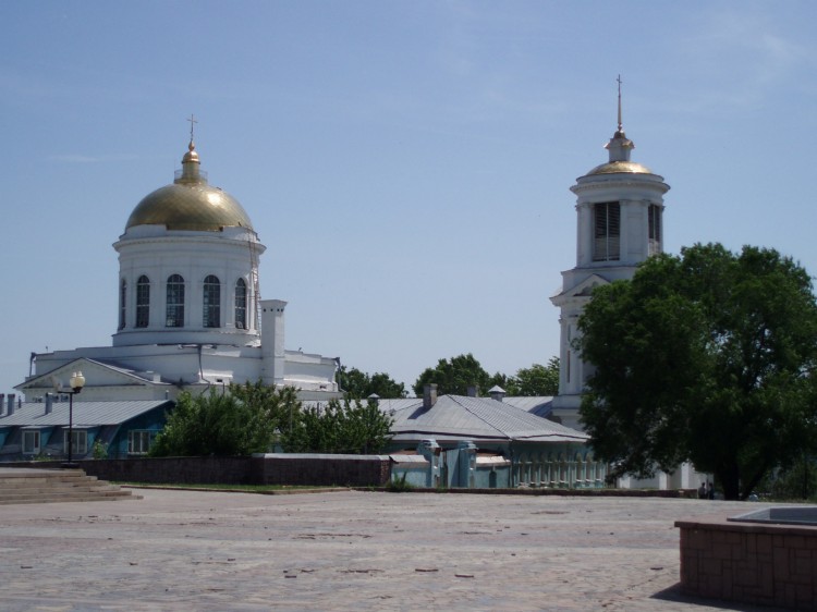 Воронеж. Собор Покрова Пресвятой Богородицы. общий вид в ландшафте