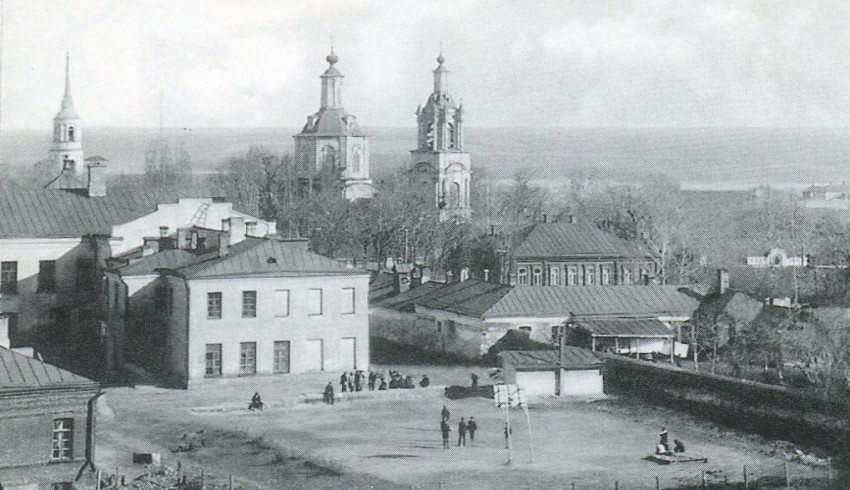 Церковь Введения во храм Пресвятой Богородицы, Воронеж (Воронеж, город, Воронежская область). архивная фотография, Вид на Введенскую церковь и прилегающий к ней район. г. Воронеж, 1930г.
источник https://pastvu.com
