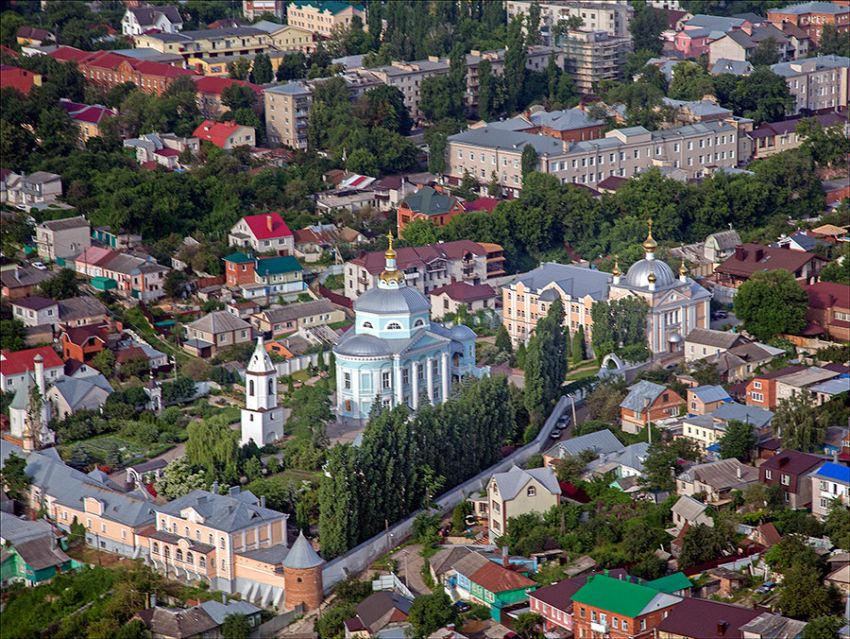 Воронеж. Алексеевский Акатов монастырь. общий вид в ландшафте