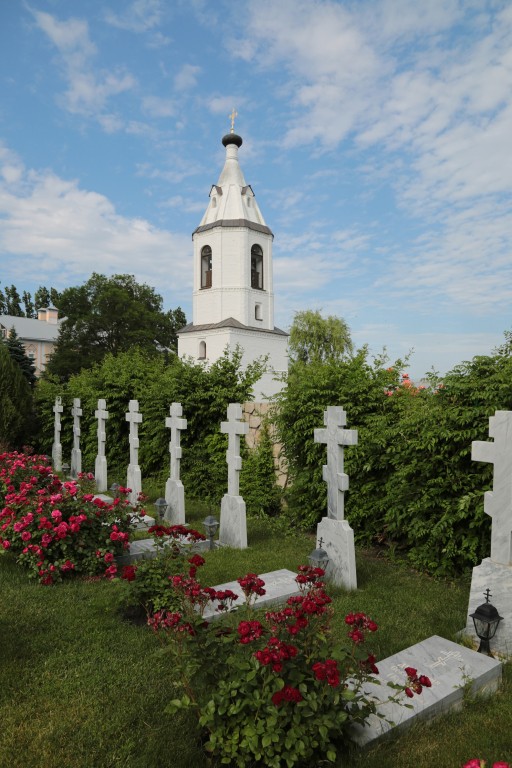 Алексеевский Акатов монастырь, Воронеж (Воронеж, город, Воронежская область). дополнительная информация, Некрополь