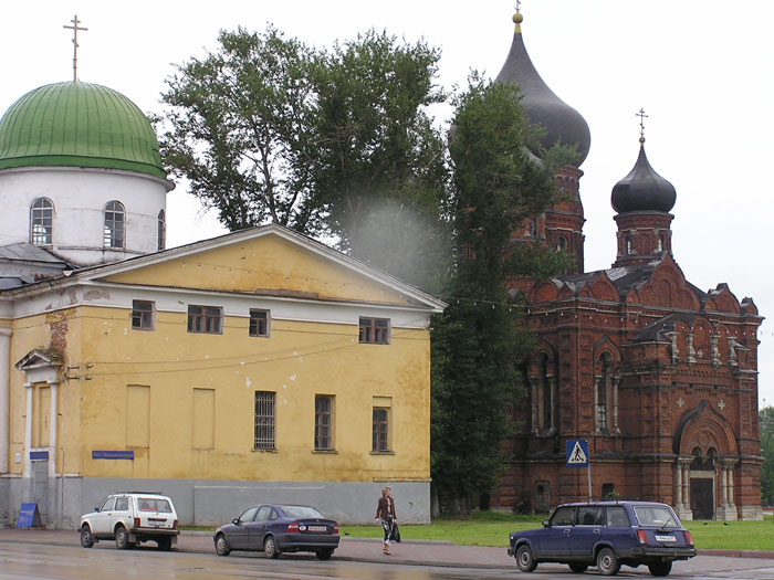 Тула. Успенский монастырь. фасады