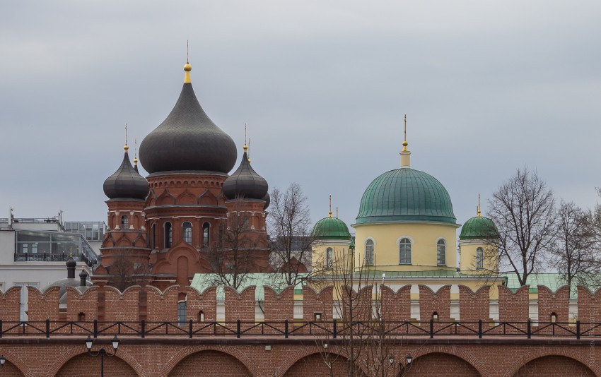 Тула. Успенский монастырь. фасады