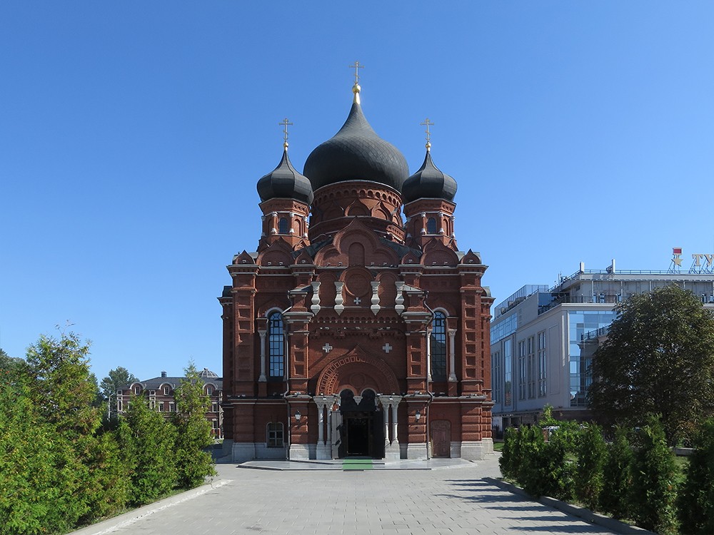 Тула. Успенский монастырь. фасады