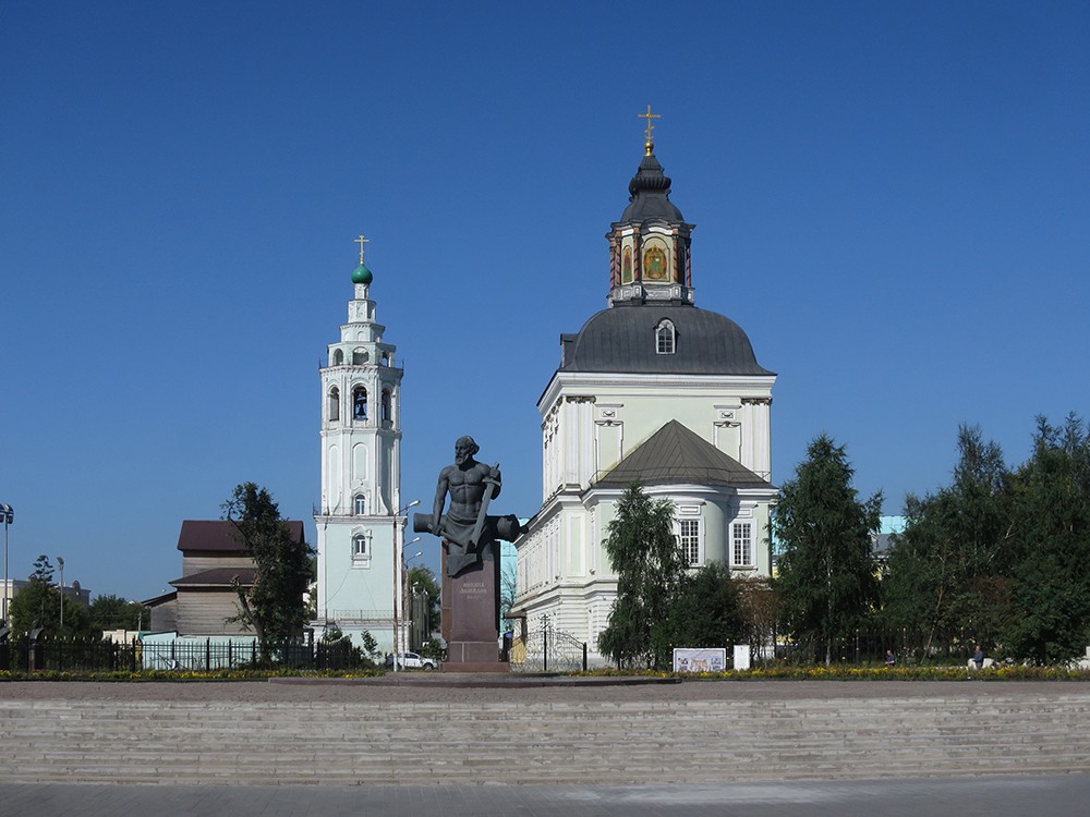 Тула. Церковь Рождества Христова (Николозарецкая). фасады