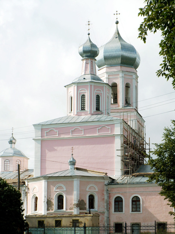 Собор Троицы Живоначальной, Валдай (Валдайский район, Новгородская область). фасады