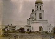 Валдай. Троицы Живоначальной, собор