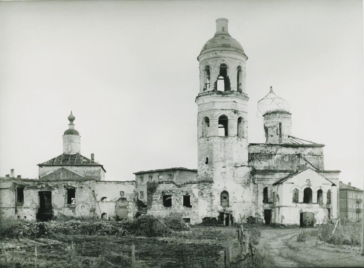 Фото Спасо-Преображенского монастыря. 1948 г., архивная фотография. Спасо-Преображенский монастырь, Старая Русса (Старорусский район, Новгородская область)