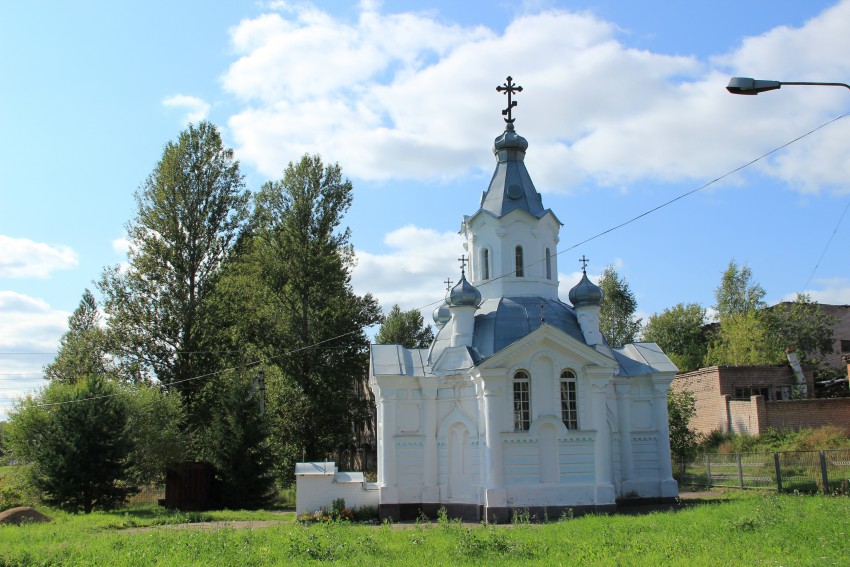 Боровичи. Церковь иконы Божией Матери 