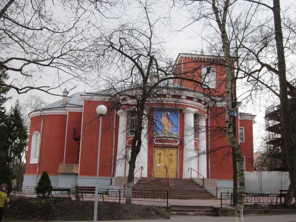 Собор Екатерины, Луга (Лужский район, Ленинградская область). фасады